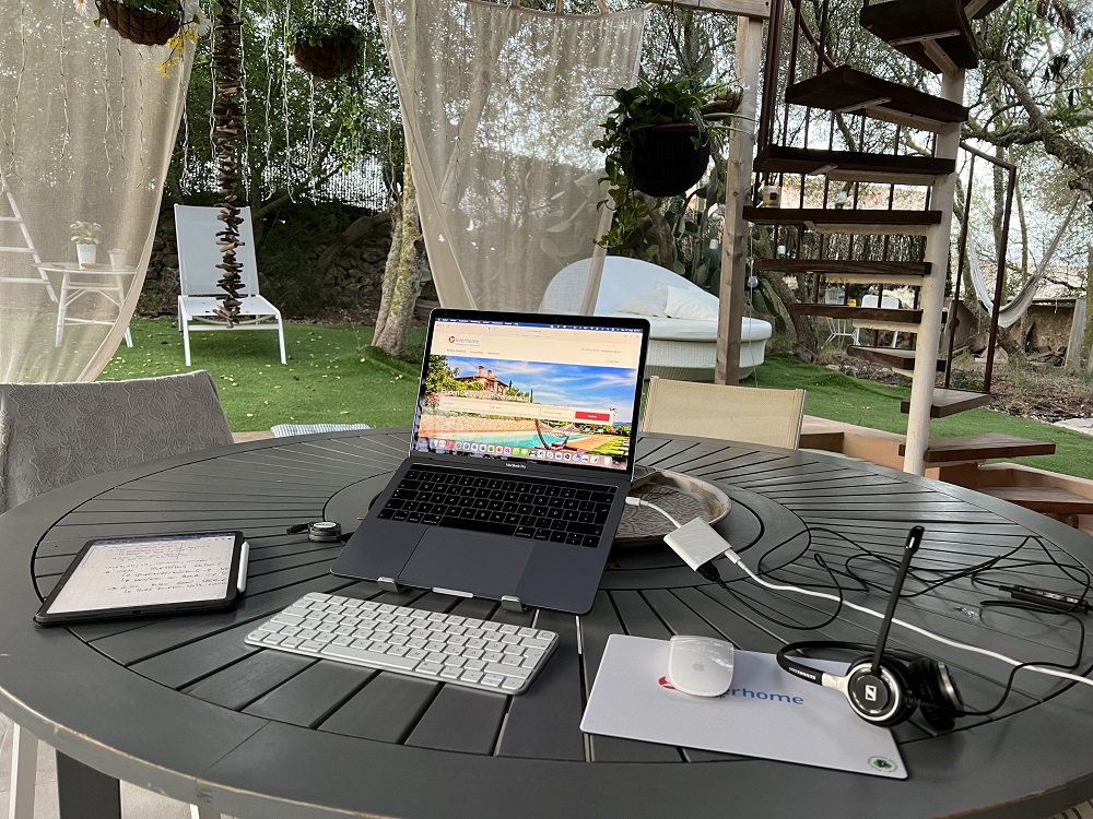 Workation Mallorca Laptop 